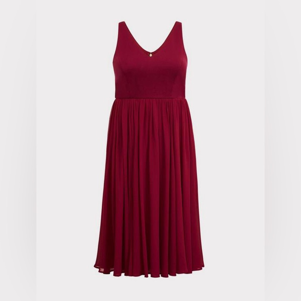 Torrid Chiffon Knee-length sleeveless skater Dresses size 12